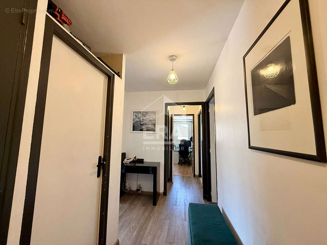 Appartement à LE CANNET