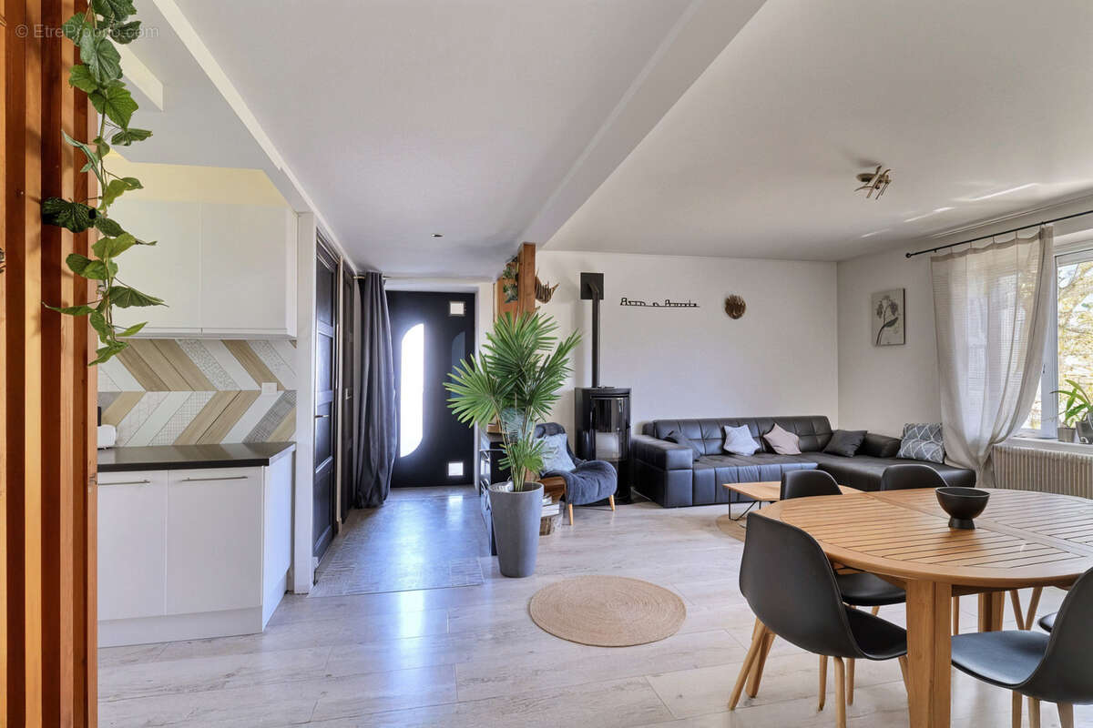 Appartement à MIONS