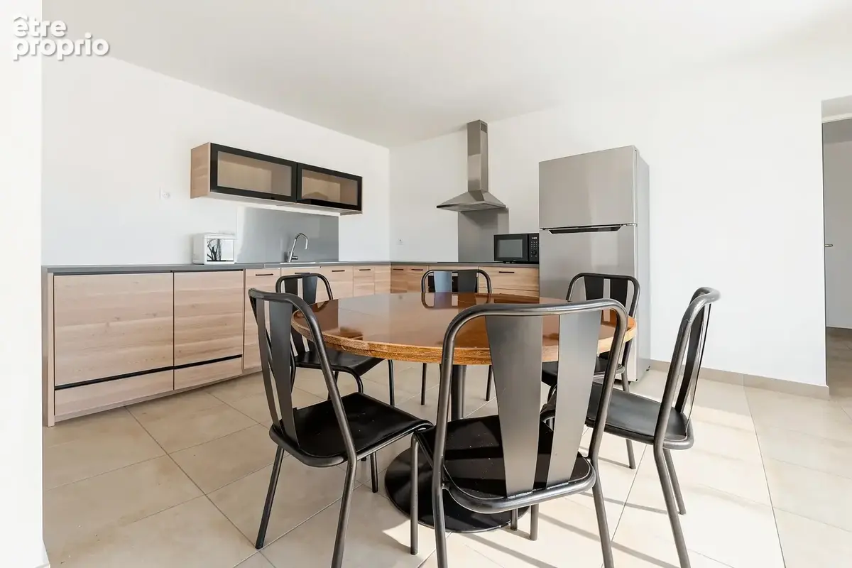 Appartement T4 88m2 Terrasse de 38m2  Place de paking - photo 4