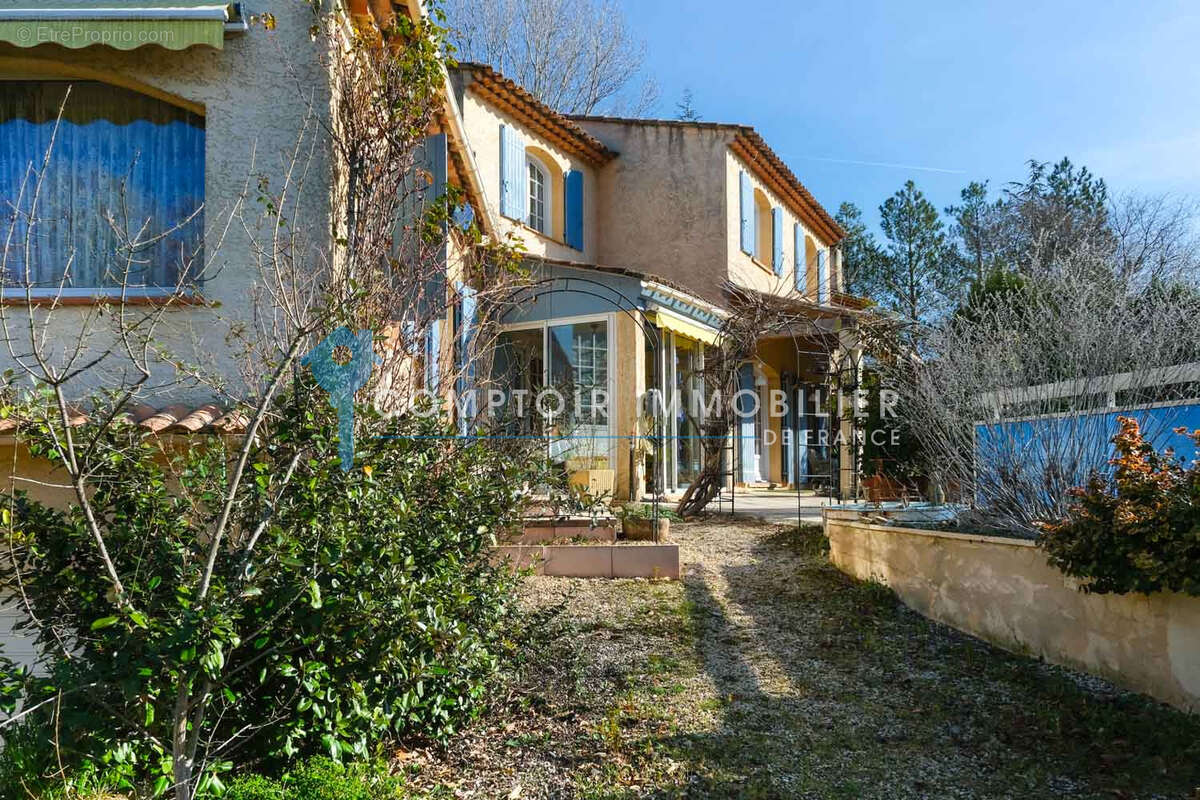 Maison à VILLARS