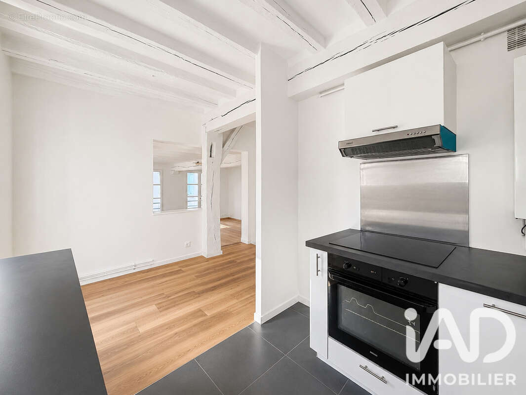 Appartement 63 m² à Chartres  - photo 9