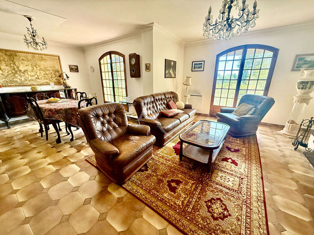 Maison à SALON-DE-PROVENCE