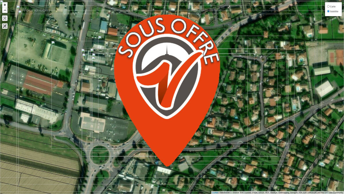 Terrain à PONT-DU-CHATEAU