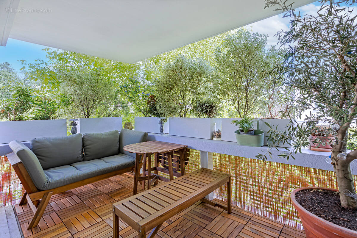 Appartement à LE PLESSIS-ROBINSON
