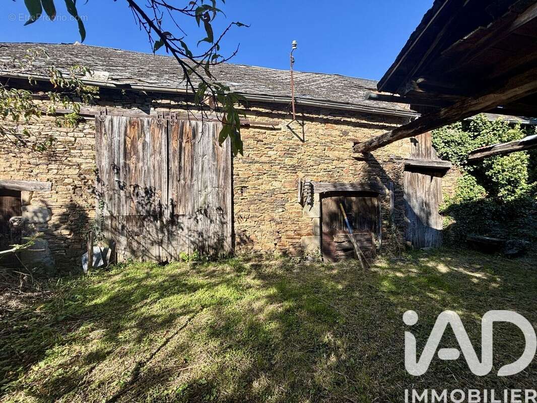 Photo 3 - Maison à SAINT-HILAIRE-PEYROUX