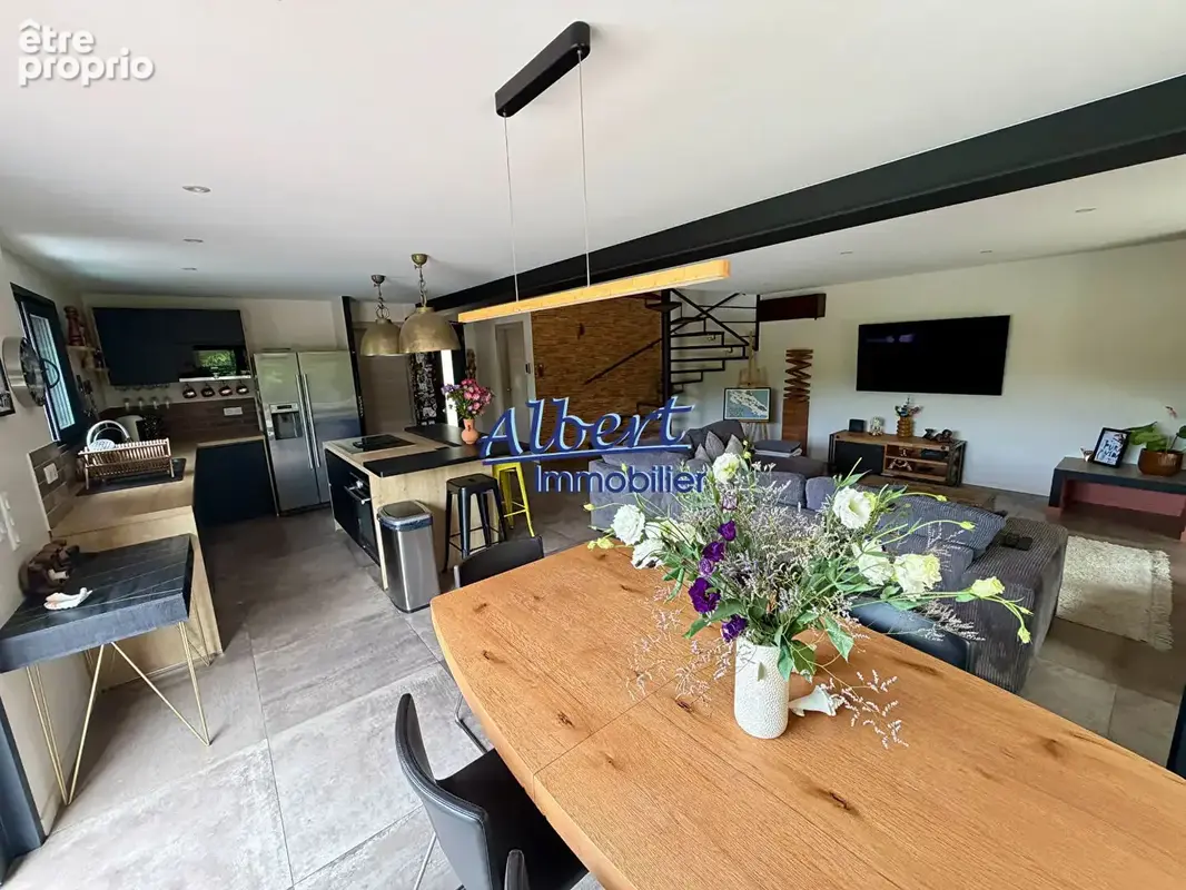 Maison Sanary Sur Mer 6 pièce(s) 170.60 m2 - photo 3