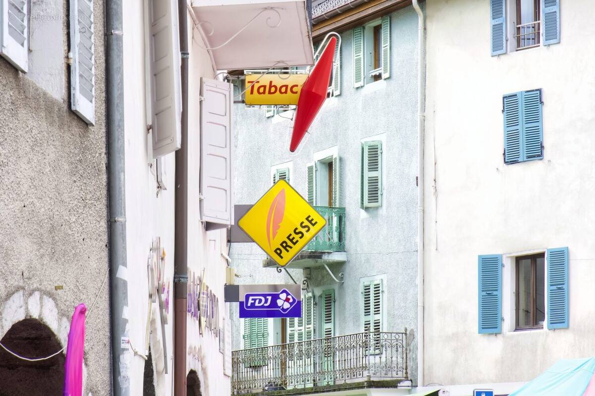 Autre à AUCH