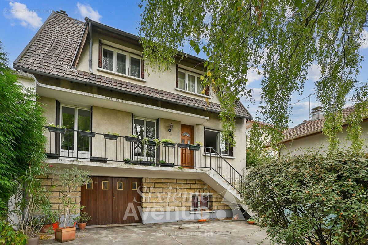 Maison à AULNAY-SOUS-BOIS