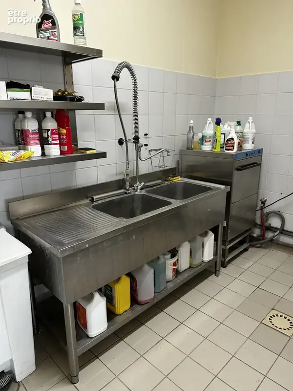 Restaurant en location gerance entierrement refait a neuf - photo 4