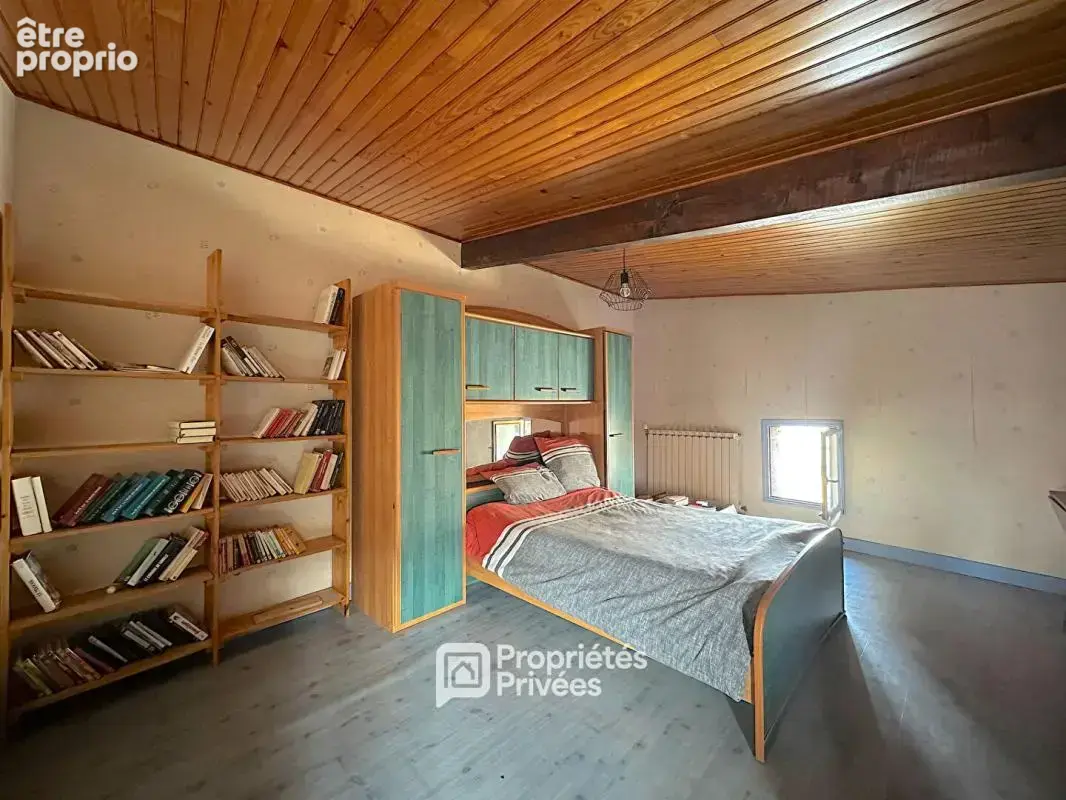 Maison 5 pièces 140 m2 avec dépendances - photo 10