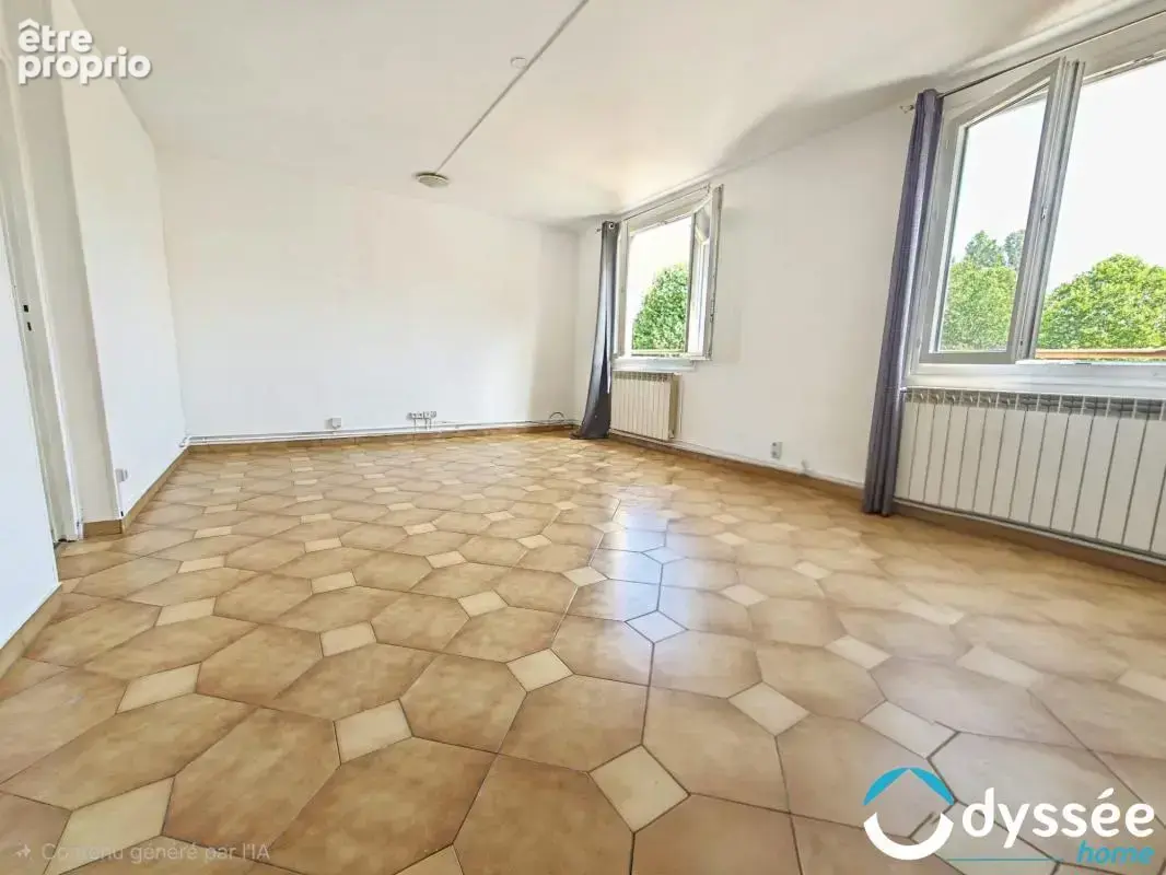 Appartement à STAINS