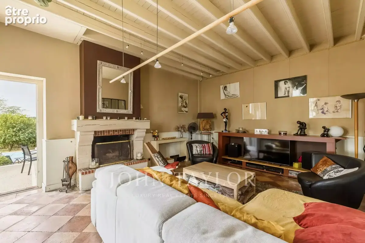 Maison familiale de caractère avec vue exceptionnelle – exclusivite john taylor bordeaux - photo 7