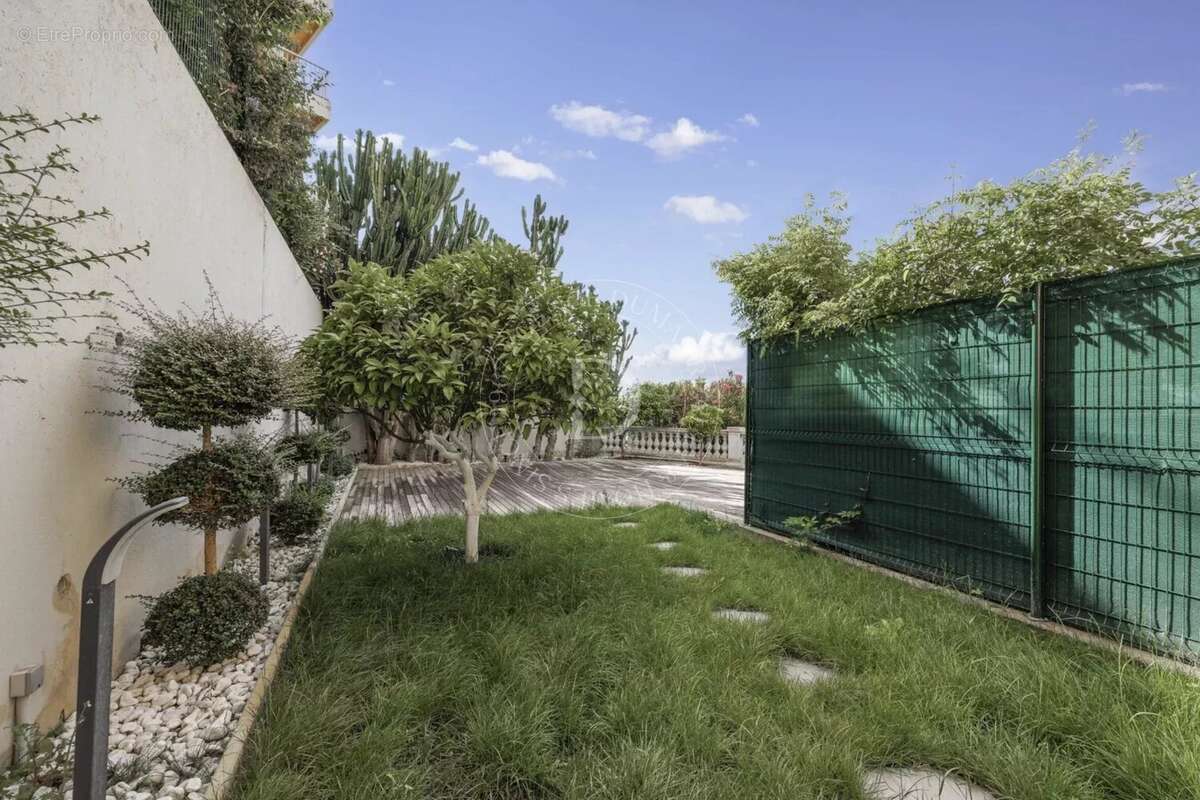 Appartement à VILLEFRANCHE-SUR-MER