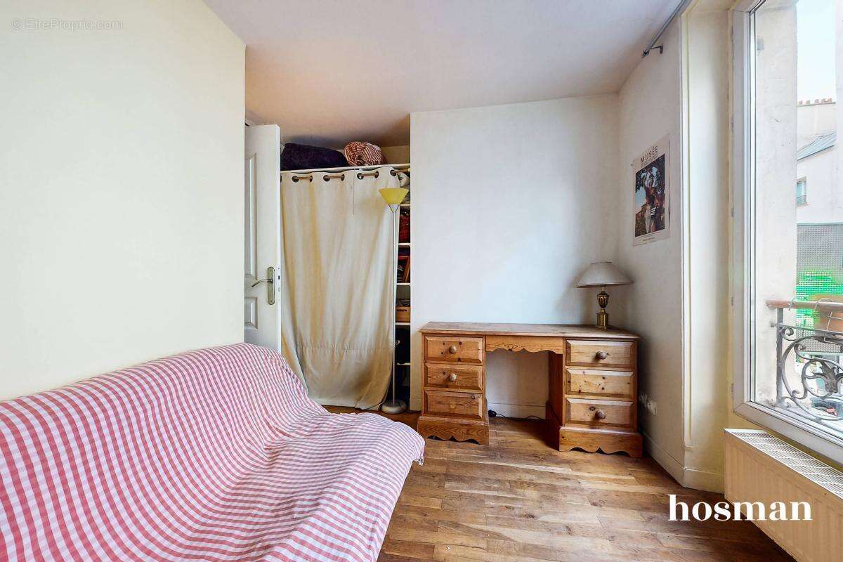 Appartement à PARIS-20E