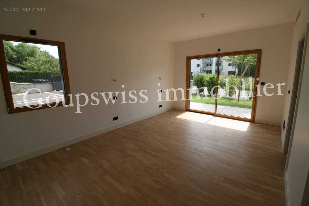 Appartement à DIVONNE-LES-BAINS