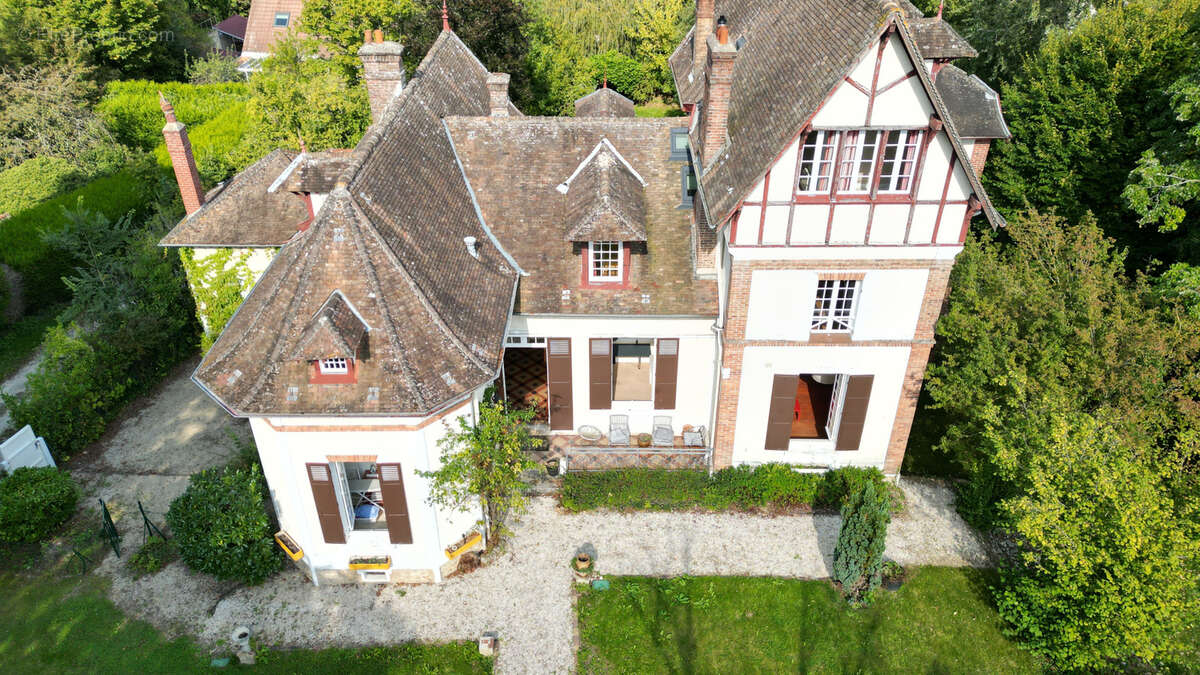 Maison à BOIS-LE-ROI