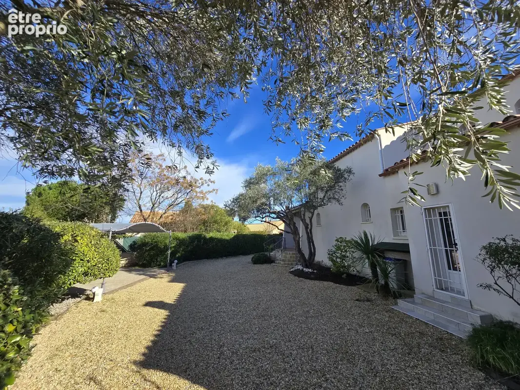 Poussan, villa familiale sur terrain de 1934m2 avec piscine, - photo 25