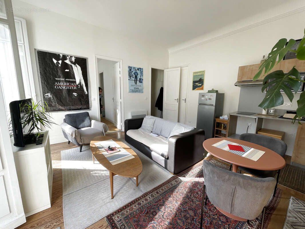 Appartement à BORDEAUX