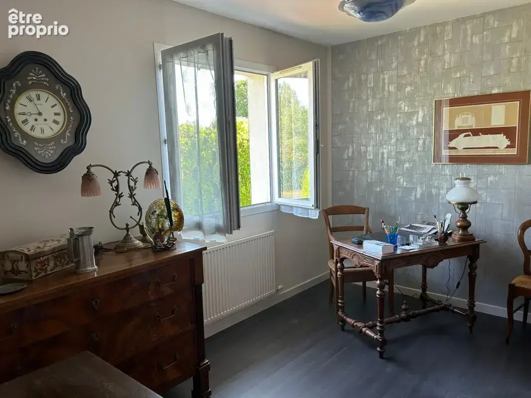 Maison 5 chambres savigneux (01) - photo 16