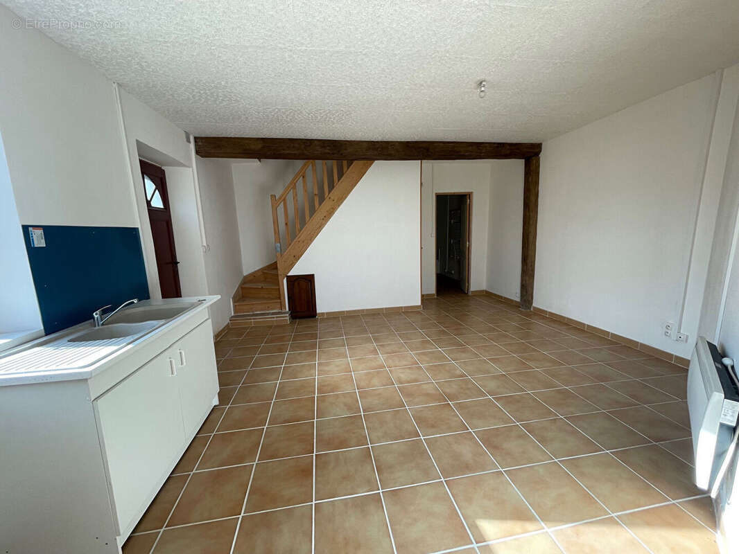 Maison à LA FERTE-GAUCHER