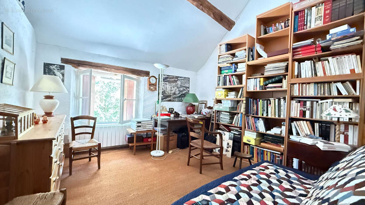 Beaulieu-sur-Loire  Ensemble immobilier de caractère, un bien rare ! - photo 9