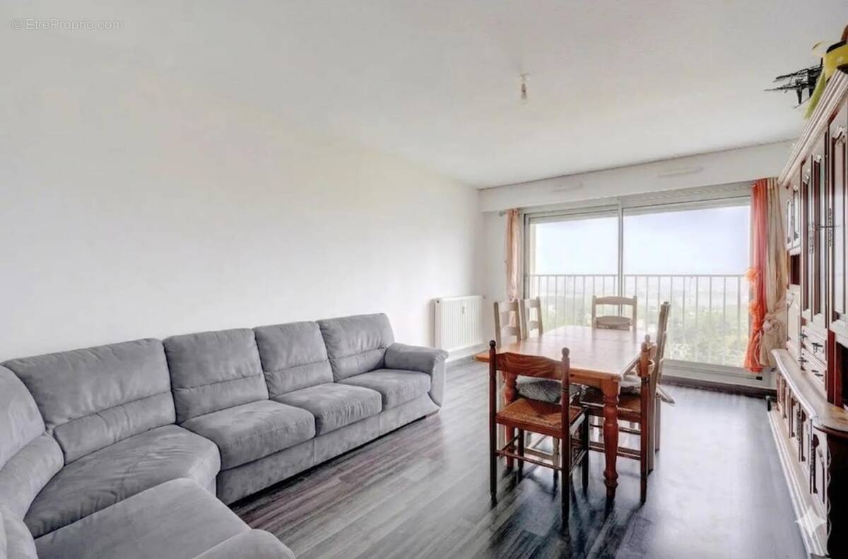 Appartement à VENISSIEUX