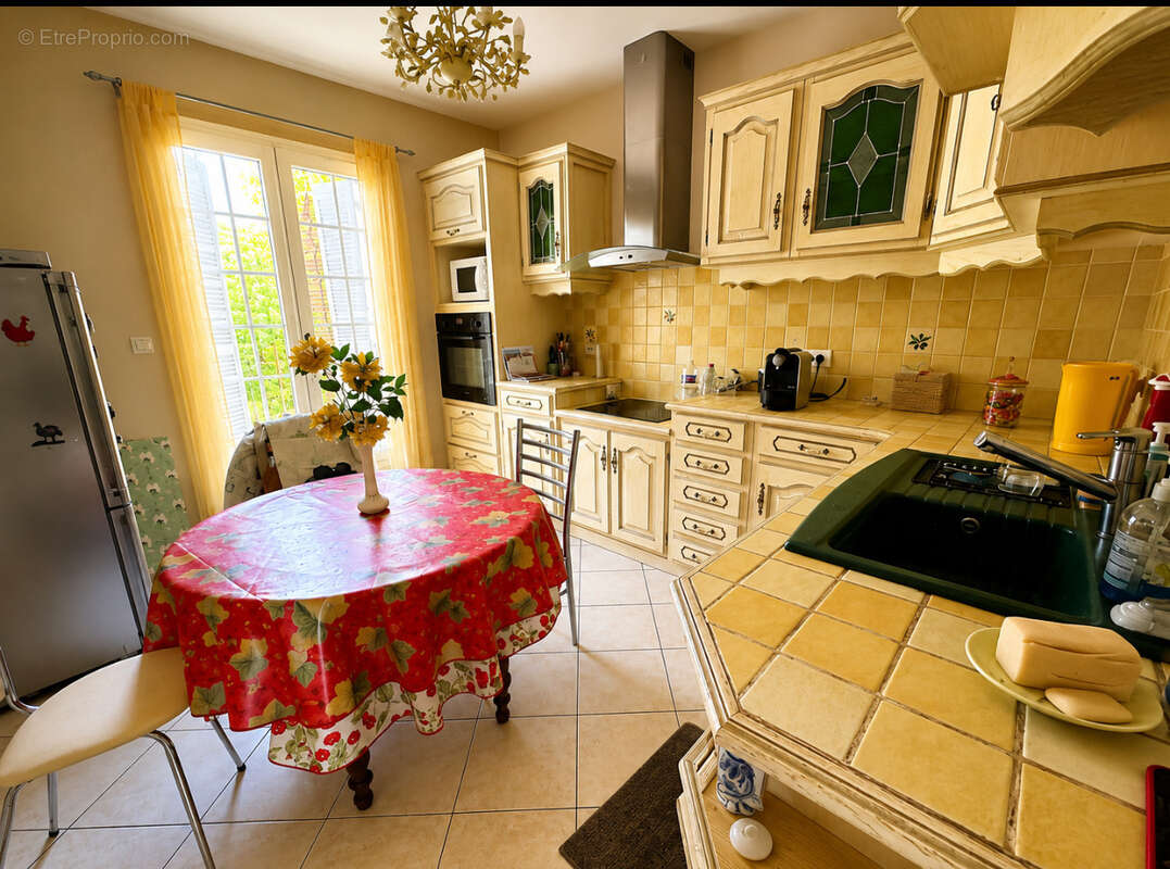 Maison à ANTONNE-ET-TRIGONANT