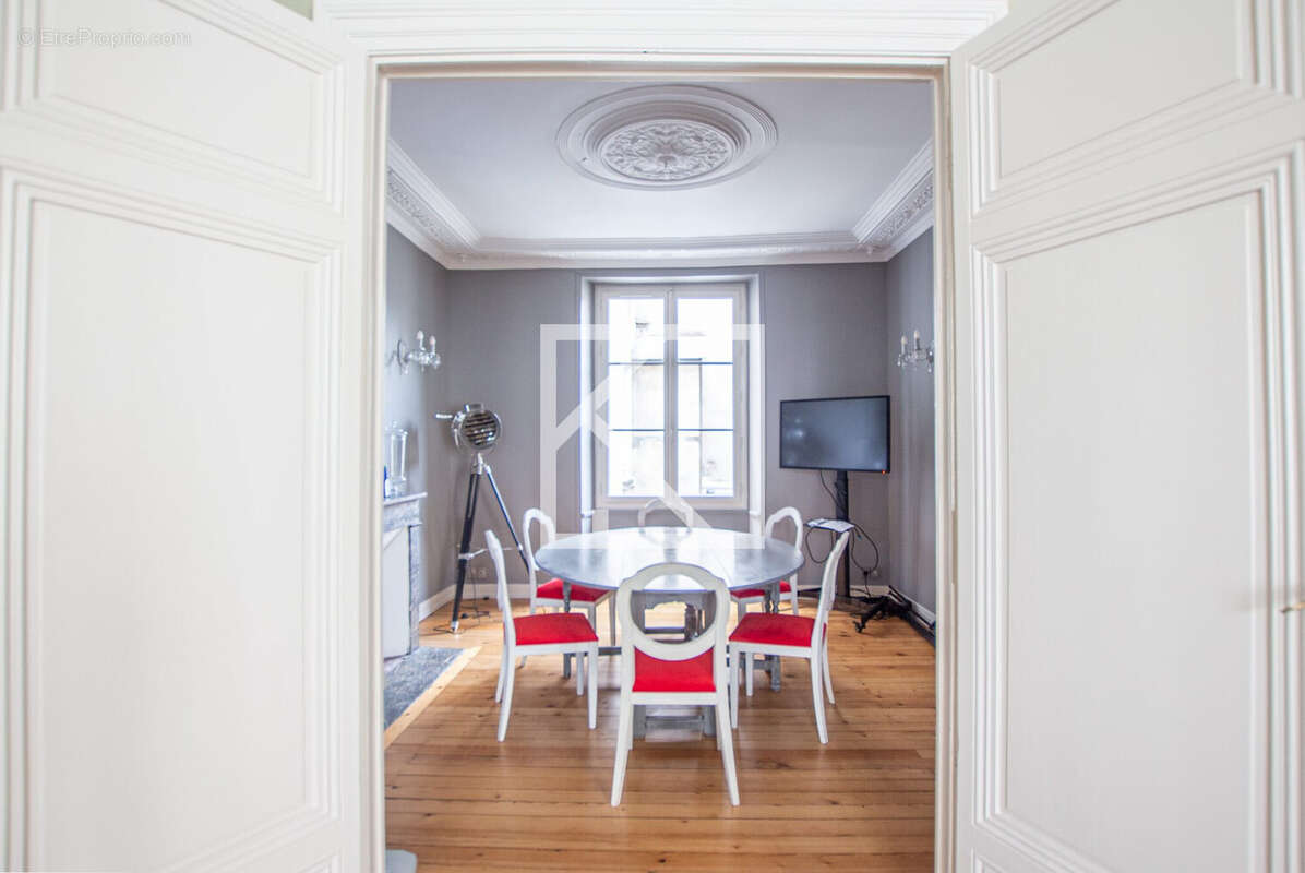 Appartement 91 m² à Angers  - photo 4