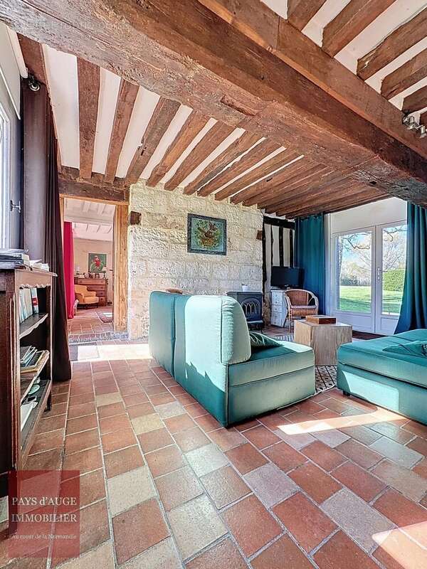 Maison à SAINT-GEORGES-EN-AUGE