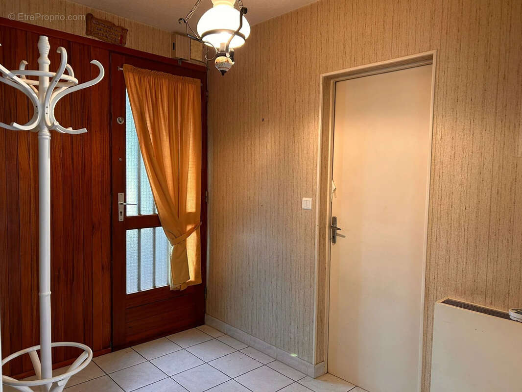 Maison à SAINT-MARCEL