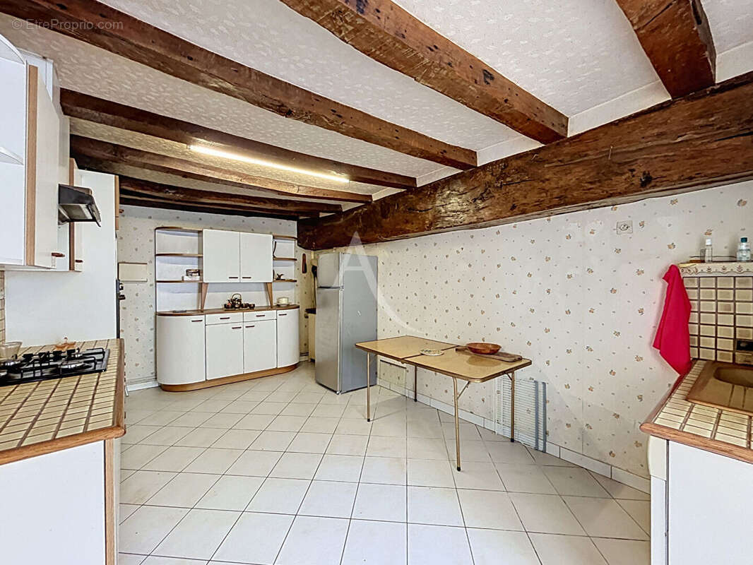 Maison 7 pièces Faubourg - 5 chambres - cours - photo 5