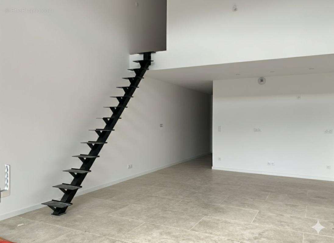 Maison à VILLEVEYRAC