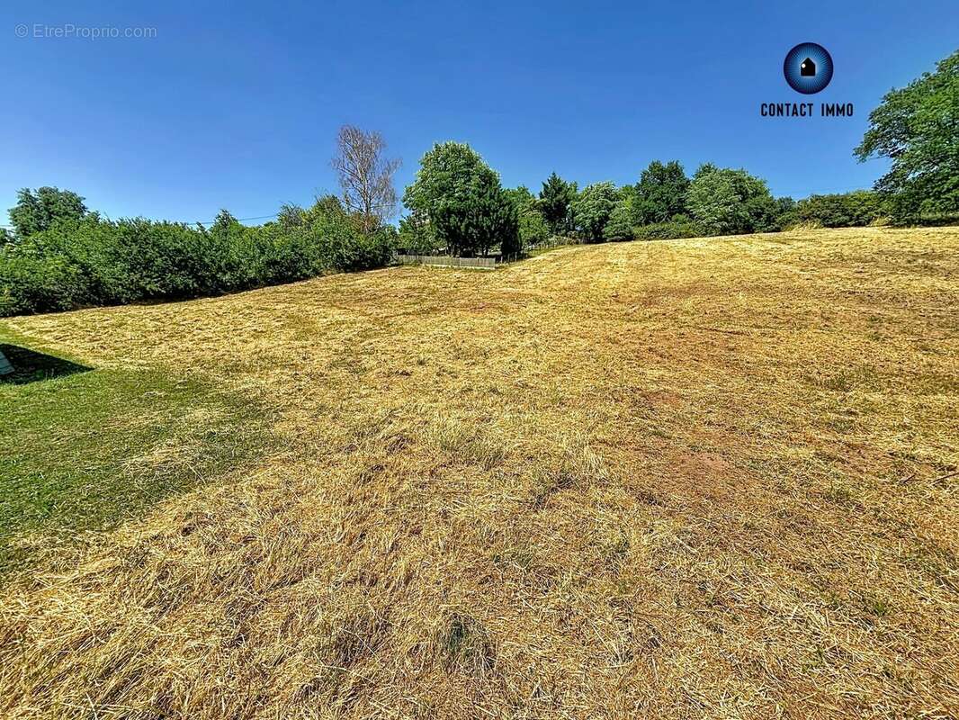 Terrain 1706 m² à Allassac  - photo 2
