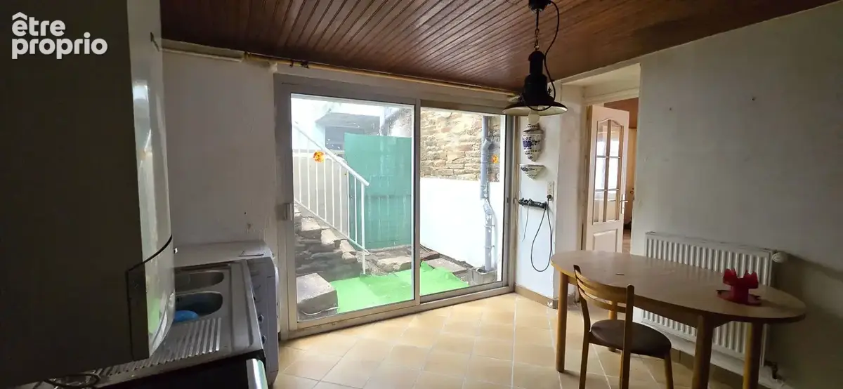 Appartement 2 pièces à rénover  - 51m² - Rue Jean Bart à 100 mètres de la plage, la rue piétonne et les commerces - photo 4