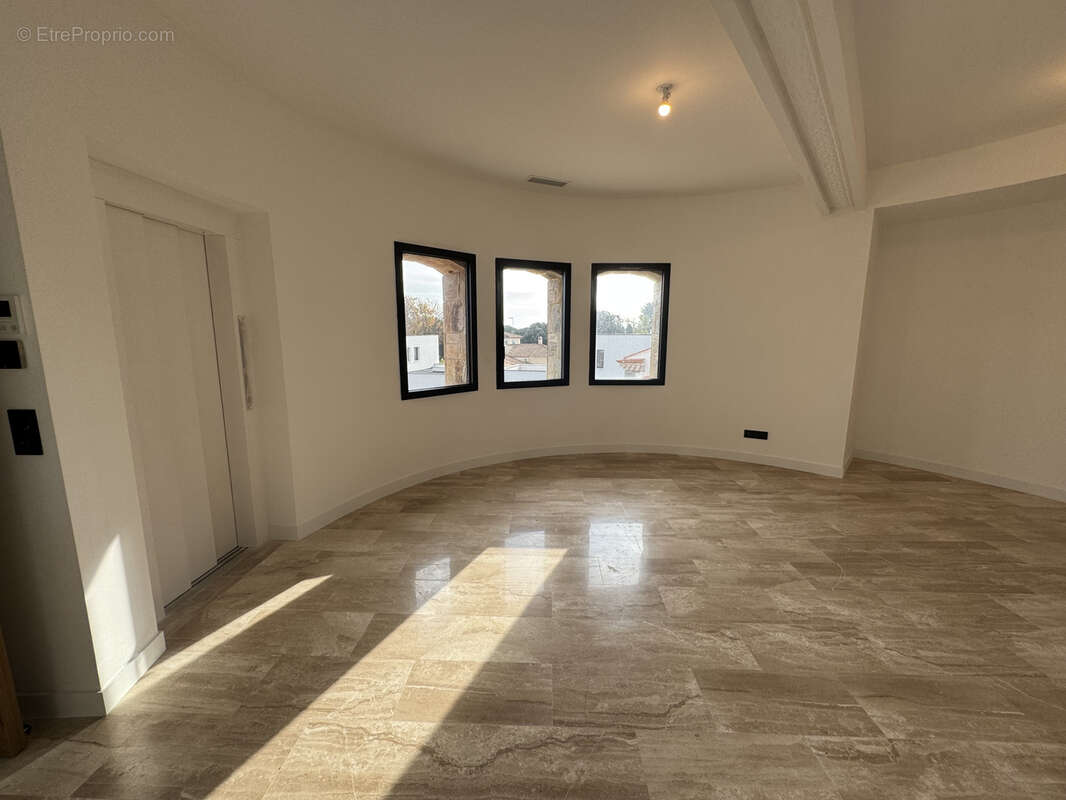 Appartement à CASTELNAU-LE-LEZ