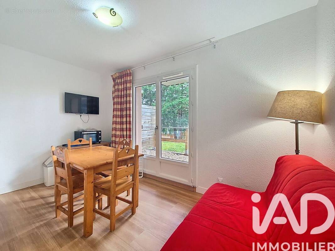 Photo 1 - Appartement à BESSE-ET-SAINT-ANASTAISE