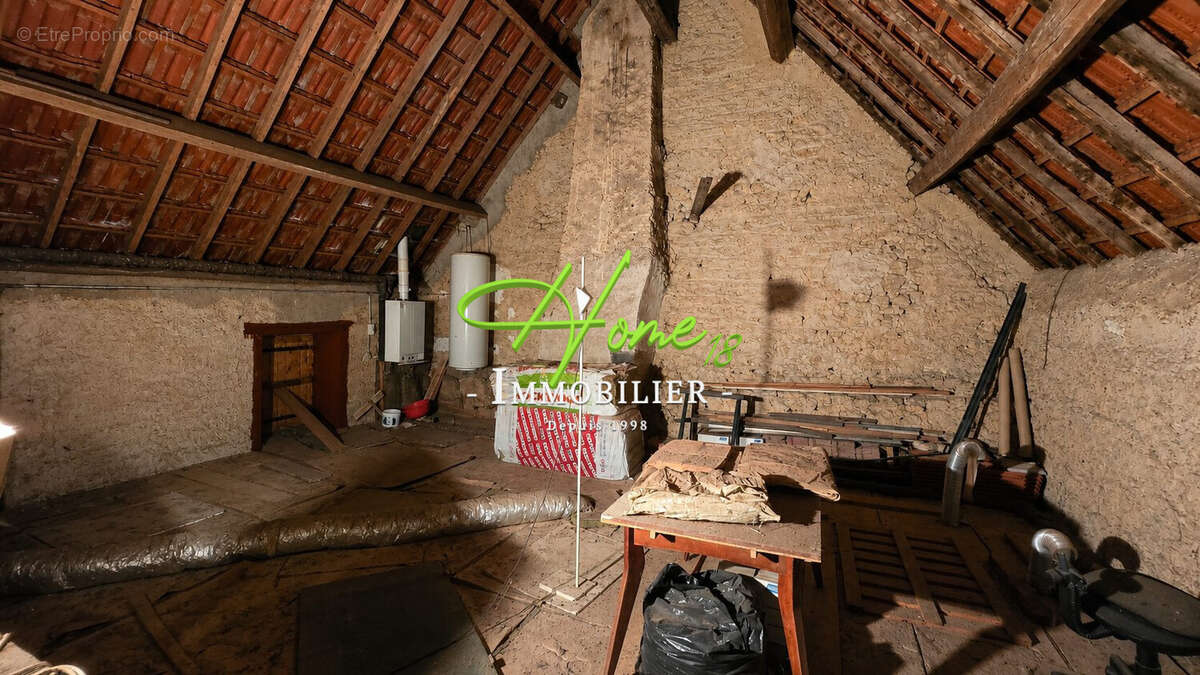 Maison 78 m² à Moulins-Sur-Yevre  - photo 8