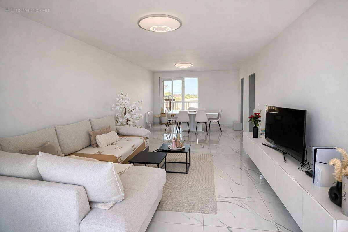 Appartement à LUNEL