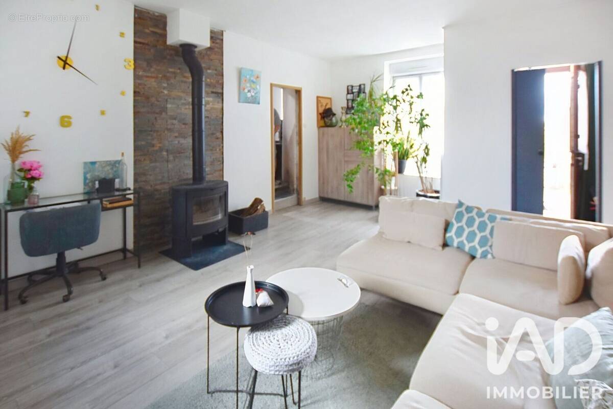 Photo 1 - Maison à LA FERTE-SOUS-JOUARRE