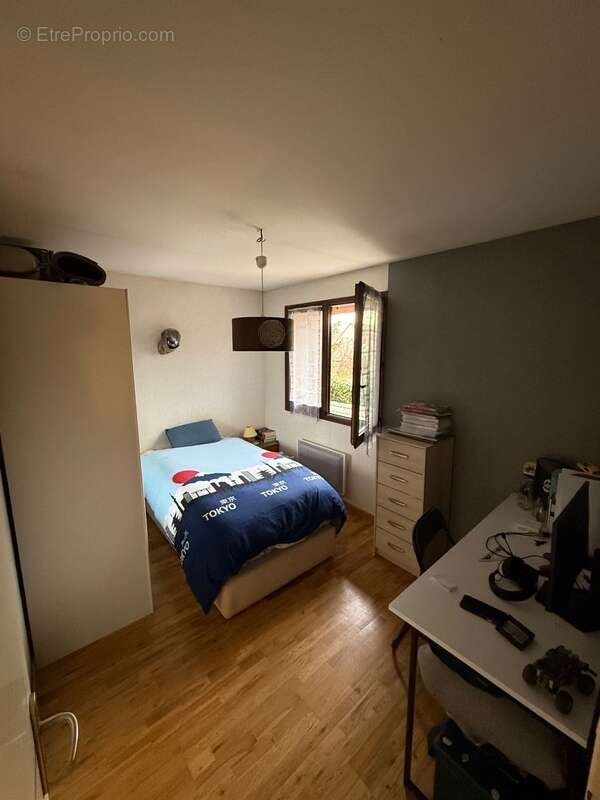 Maison à CRANVES-SALES