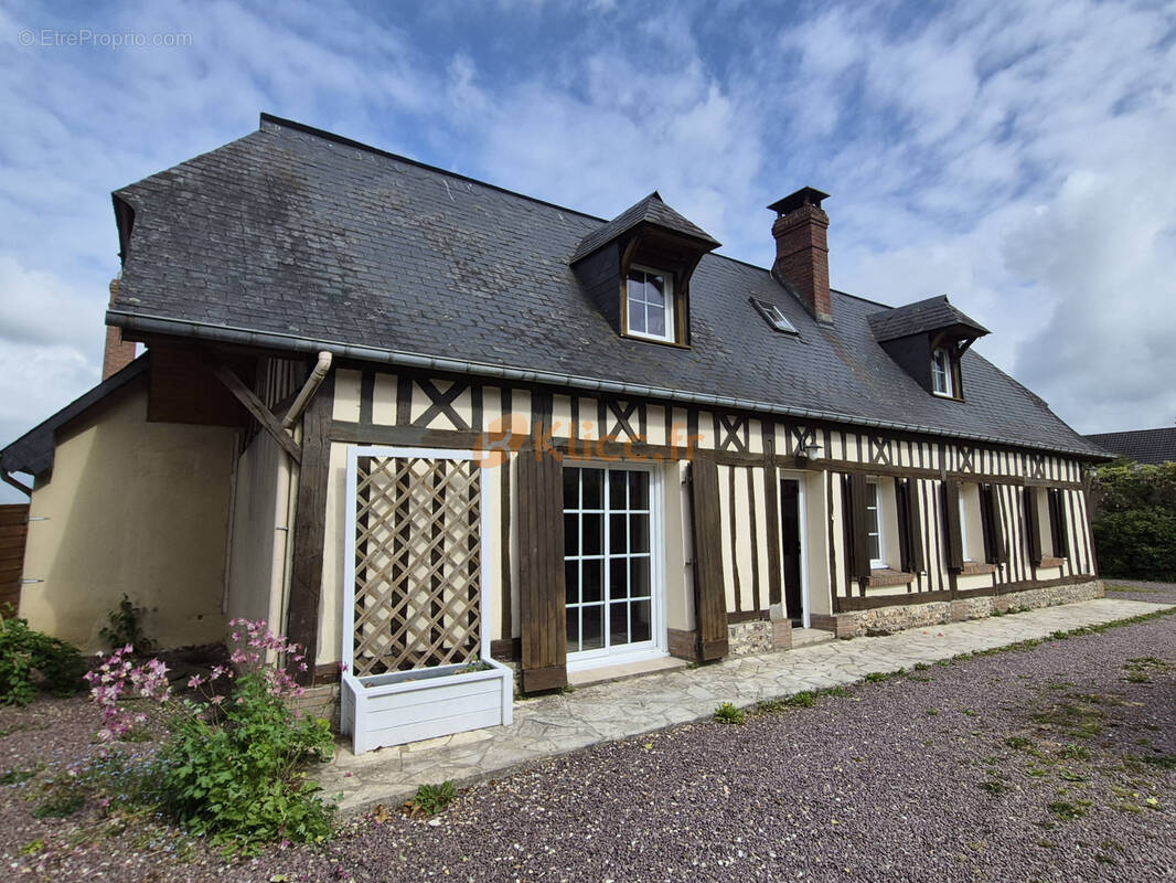 Maison à YVETOT
