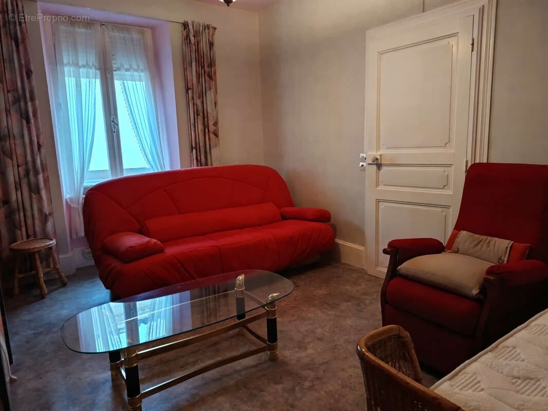 Maison à NEBIAS