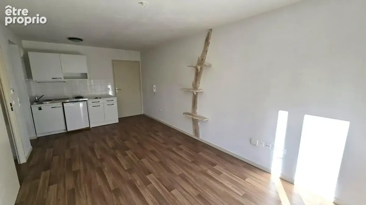 Appartement Poitiers 2 pièce(s) 39.02 m2 Parking PMR - photo 2