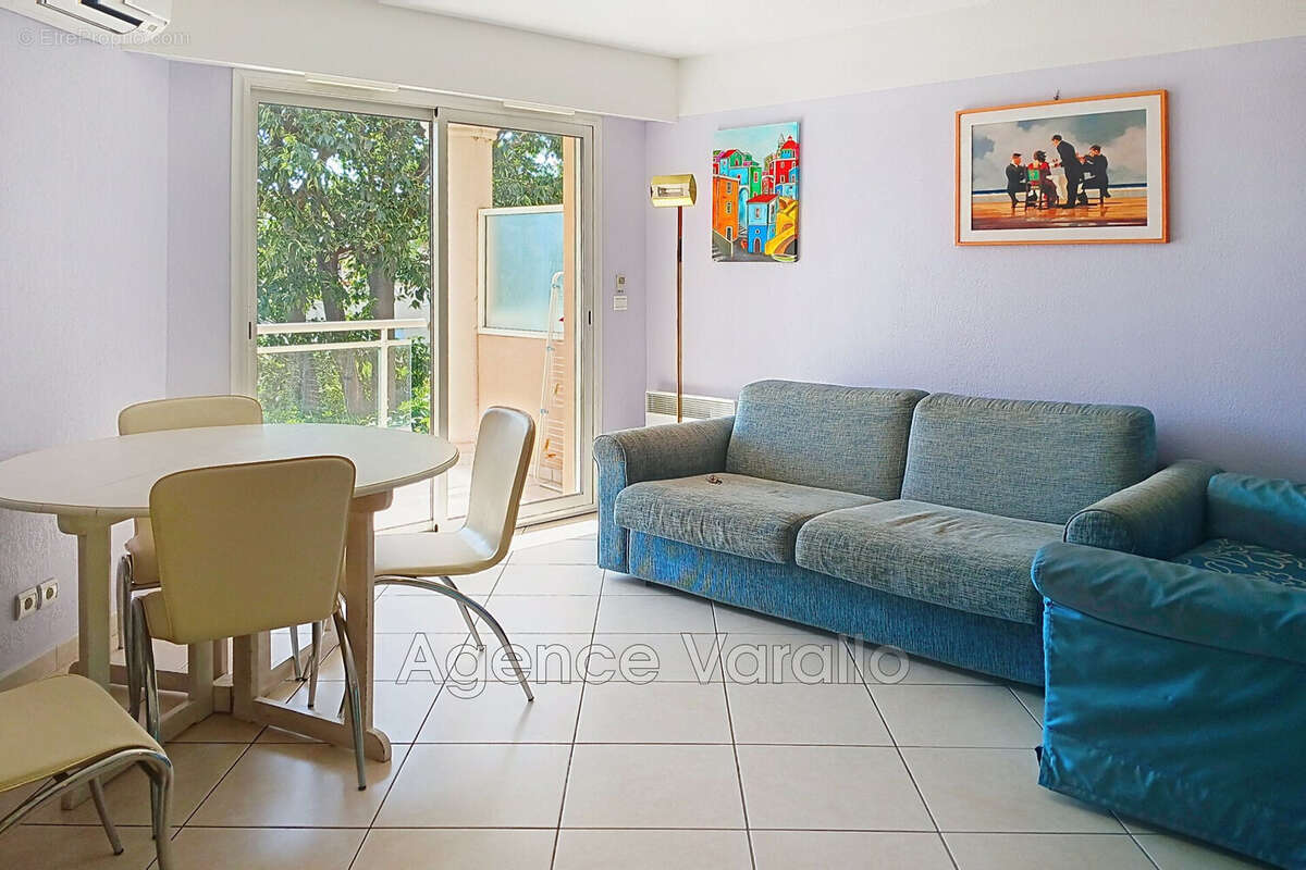 Appartement 42 m² à Antibes  - photo 4