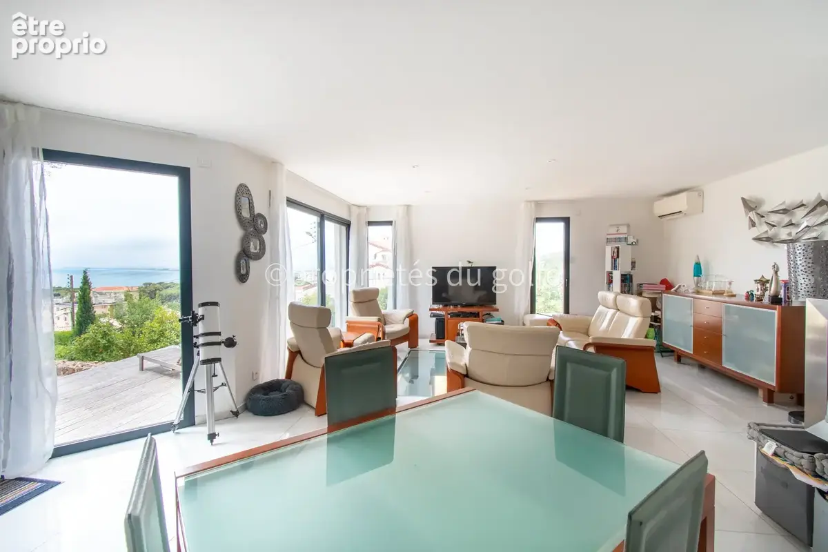 Sète, quartier de la Corniche, villa récente 5 pièces avec vue mer, - photo 5