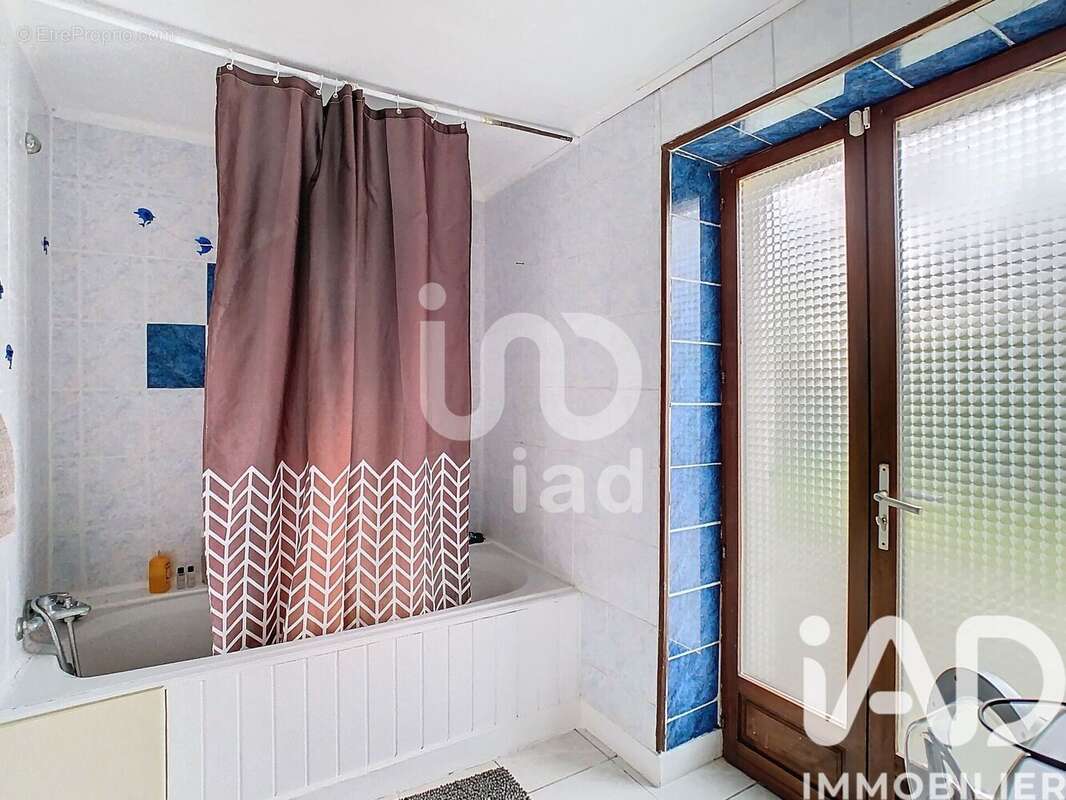 Photo 6 - Maison à FAUX-FRESNAY