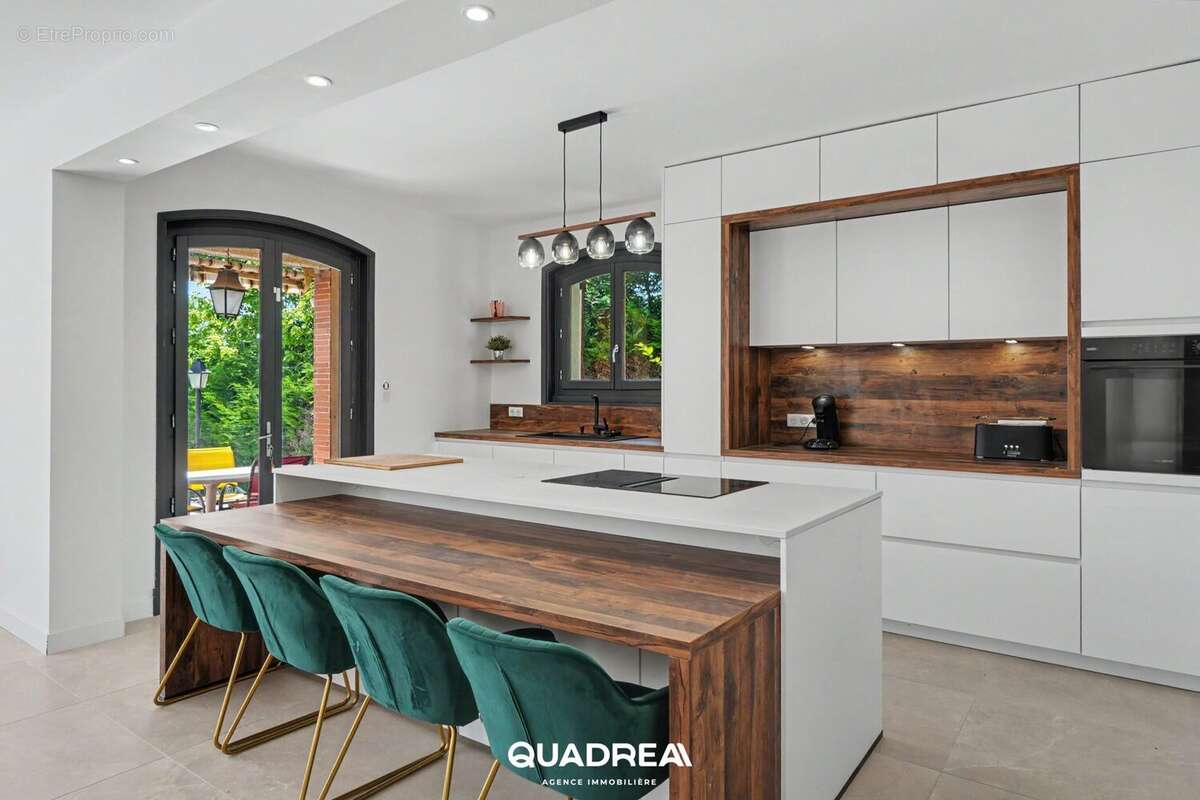 Maison à GRATENTOUR
