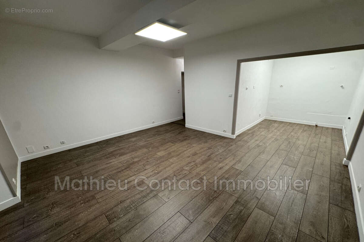 Appartement 54 m² à Nimes  - photo 5