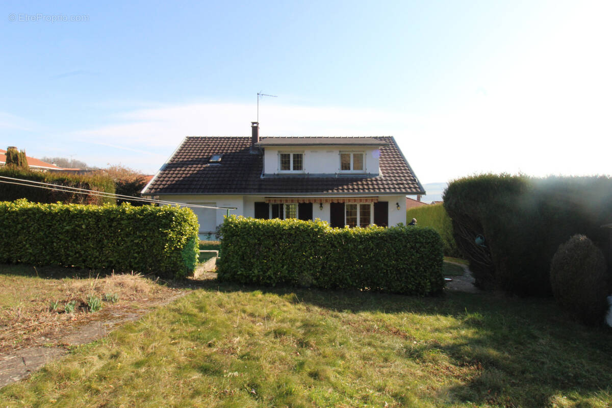 Maison à NORROY-LES-PONT-A-MOUSSON