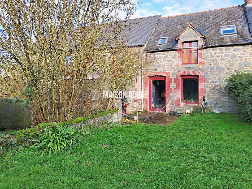 Maison à SAINT-PIERRE-DE-PLESGUEN